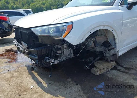 2020 Audi Q3 Premium 45 Tfsi Quattro Tiptronic from USA, damaged, VIN WA1AECF37L1004418